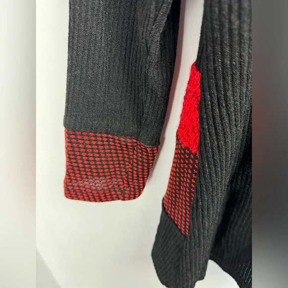 Zoe Red Black Colorblock Zip CardiganLightweight Knit Sweater Textured Pattern M - Picture 2 of 6